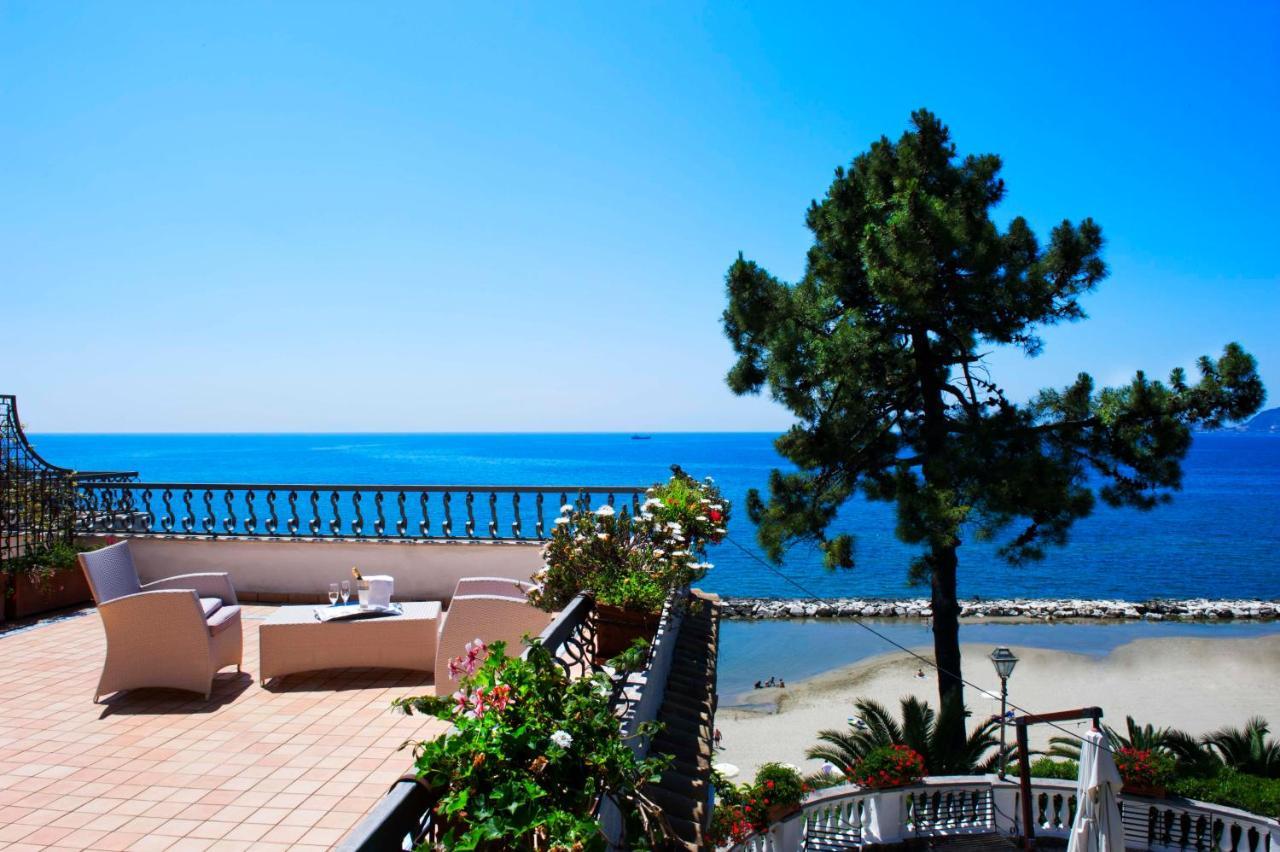 Grande Albergo Miramare Formia Zewnętrze zdjęcie