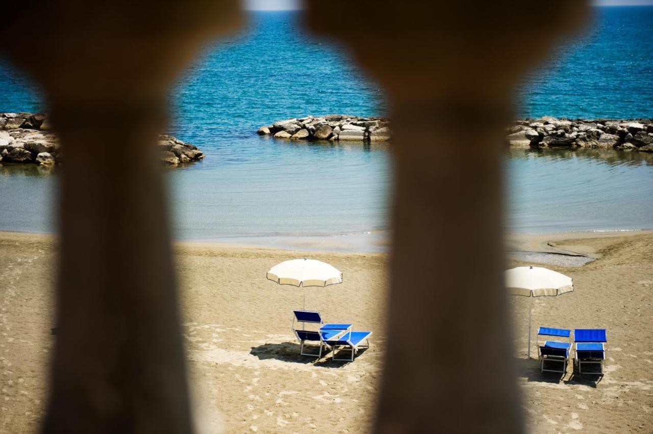 Grande Albergo Miramare Formia Zewnętrze zdjęcie